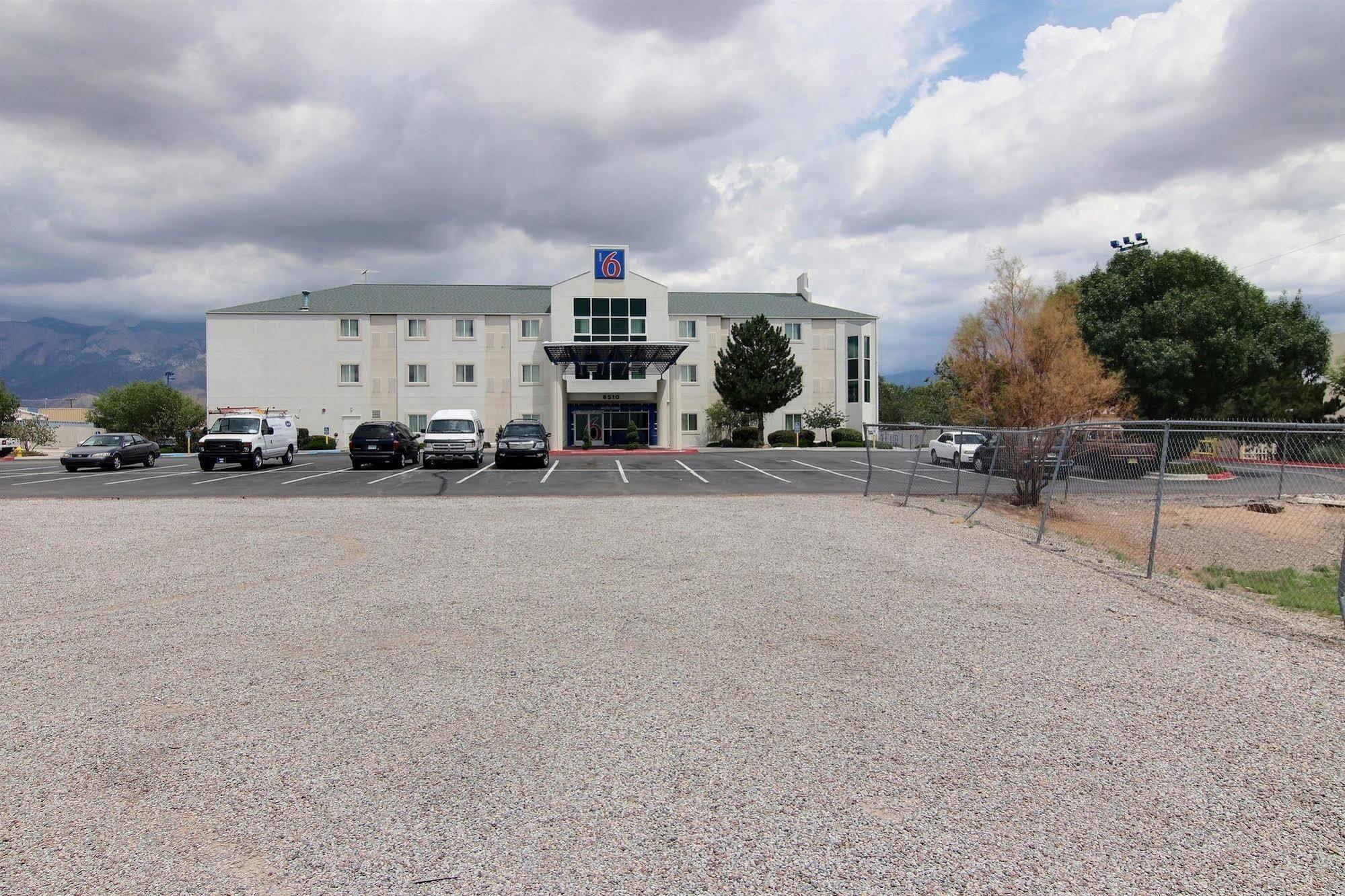 Motel 6-Albuquerque, Nm - North Εξωτερικό φωτογραφία