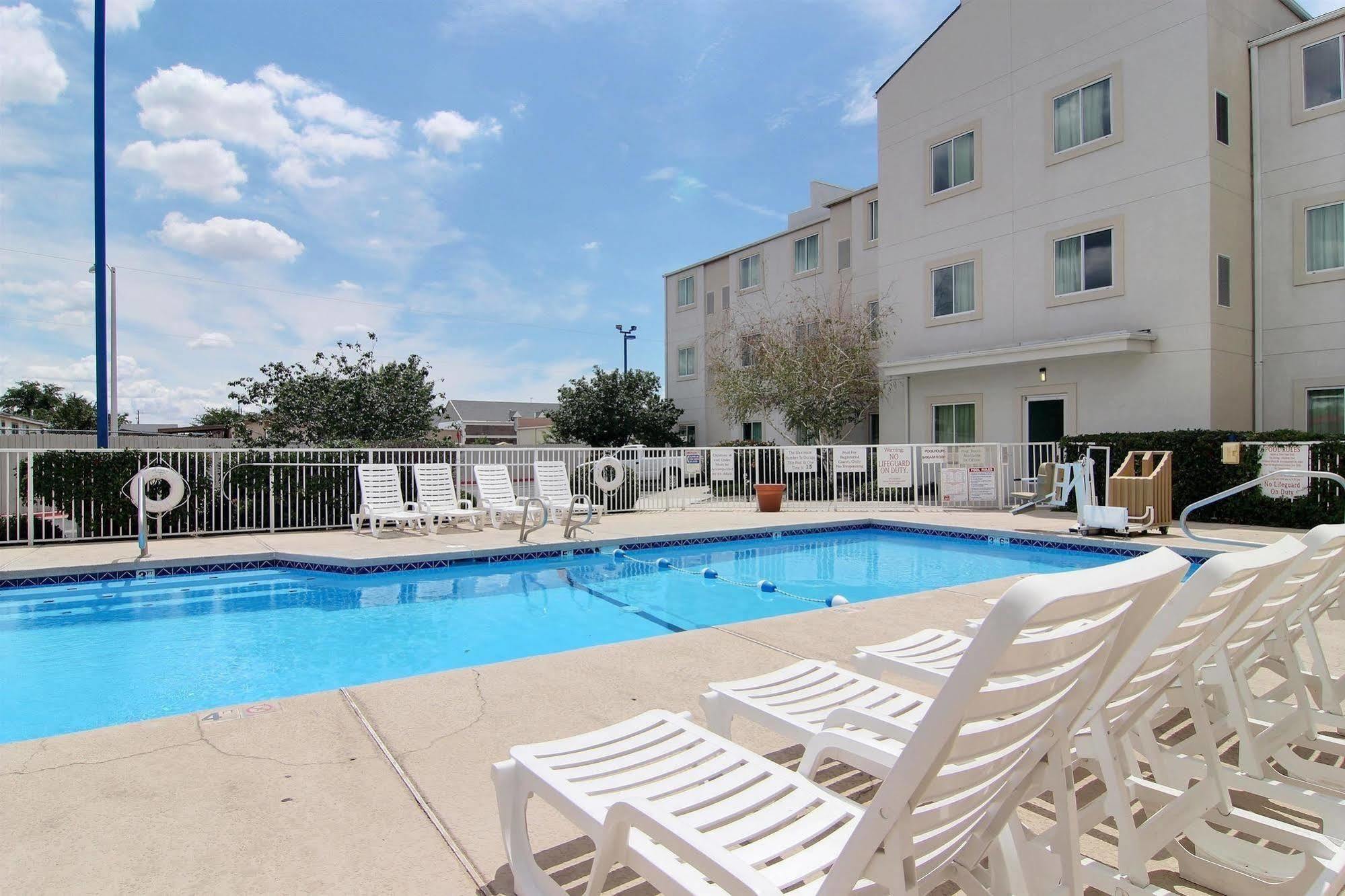 Motel 6-Albuquerque, Nm - North Εξωτερικό φωτογραφία